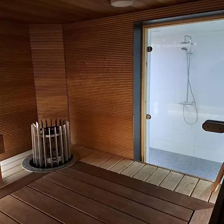 Rahkeen Majoitus Проживание в семье Йоэнсуу