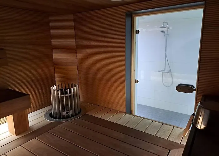 Rahkeen Majoitus Проживание в семье Йоэнсуу